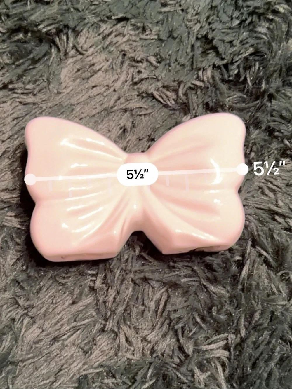 3/$25 ✨ White Ceramic Bow Double Taper Candle Holder